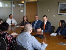 Finance Treasury Staff Adalah