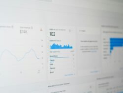 Calculating the Return on Investment for Data-Driven Segmentation in Support Process Enhancements