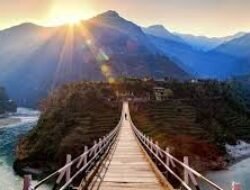 Tourist Places In India During May