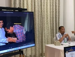 H Jusuf Kalla  Diduga Masih Simpan Kartu Rahasia Jokowi