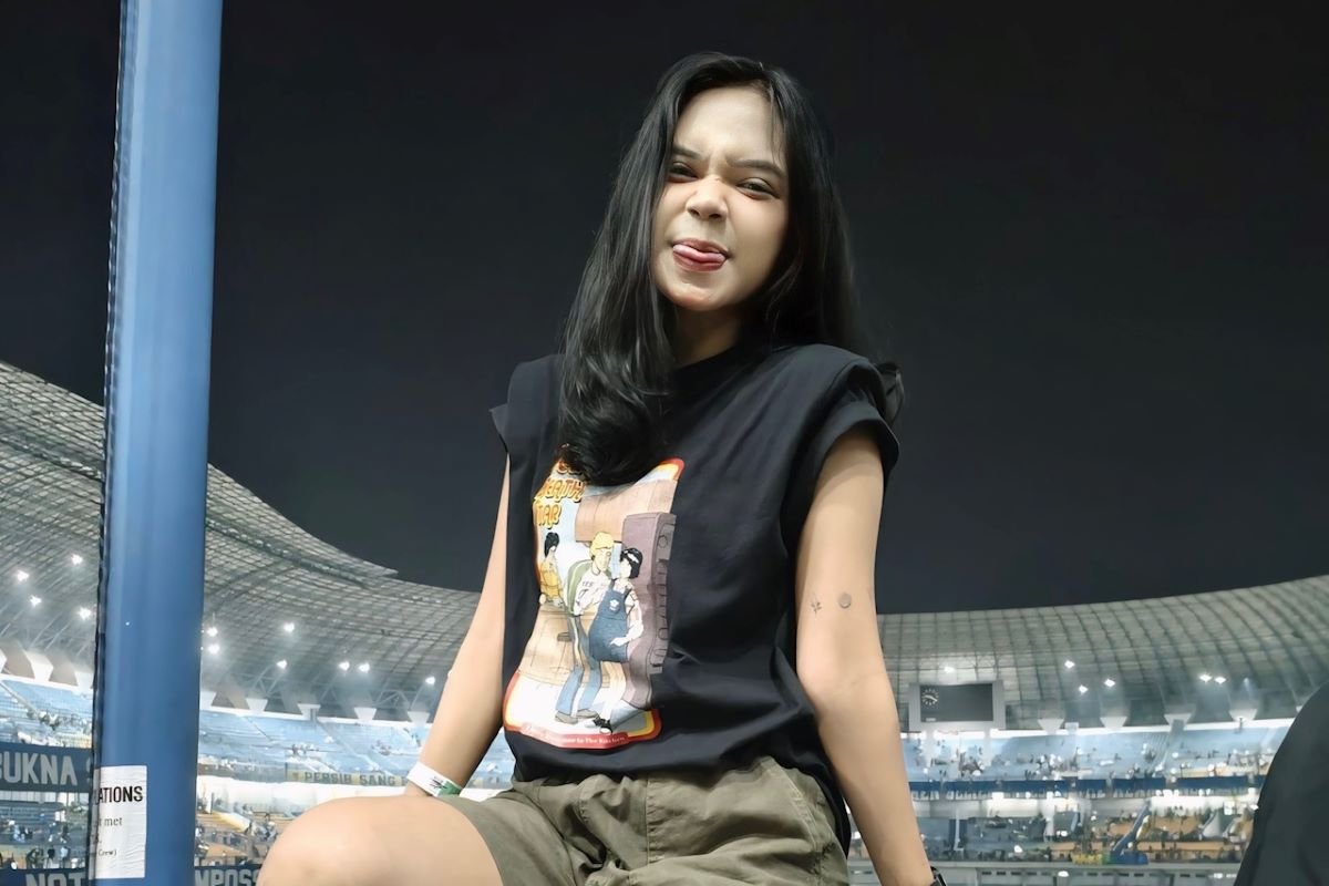 Bobotoh Cantik ini Prediksi Persib Bandung Bungkam Semen Padang 2-1 di Markas Lawan
