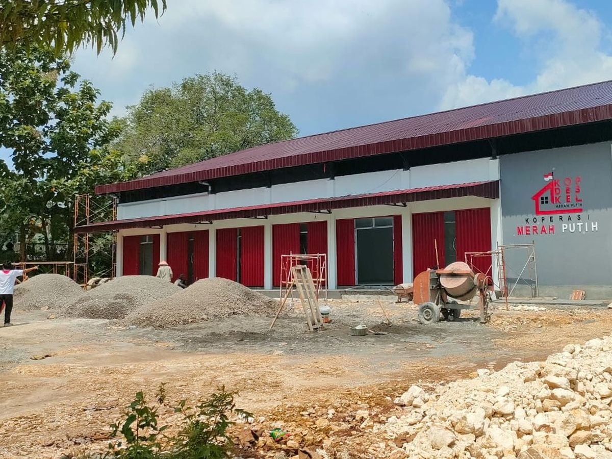 Anggaran Pembangunan Gedung Koperasi Desa Merah Putih Diduga 'Disunat', Potensi Kerugian Capai Rp 64 Triliun
