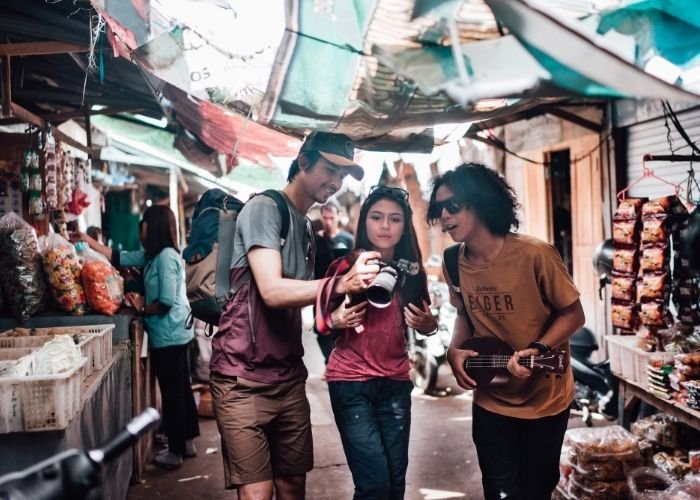 Pusat Oleh-Oleh Kuliner dan Fashion di Kota Bandung