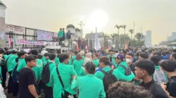 Aksi di DPR RI, Massa Mahasiswa Ultimatum Anggota Dewan Respon Tuntutan Dalam 3×24 Jam