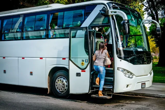 Standar Keamanan Bus Modern yang Wajib Kamu Diperhatikan agar Tidak Celaka