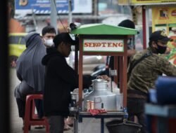 Tren Pasar Kuliner Saat Ini: Peluang Usaha, Tantangan, dan Strategi Pemasarannya
